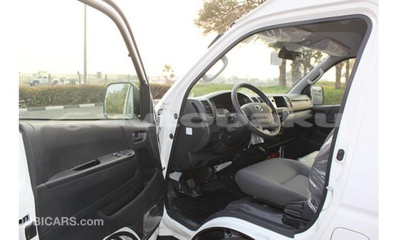 Buy Import Toyota Hiace White Car in Import - Dubai in Abseron Buy Import Toyota Hiace White Car in Import - Dubai in Abseron
