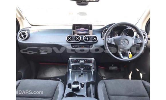 Buy Import Mercedes-Benz 250 Red Car in Import - Dubai in Abseron Buy Import Mercedes-Benz 250 Red Car in Import - Dubai in Abseron