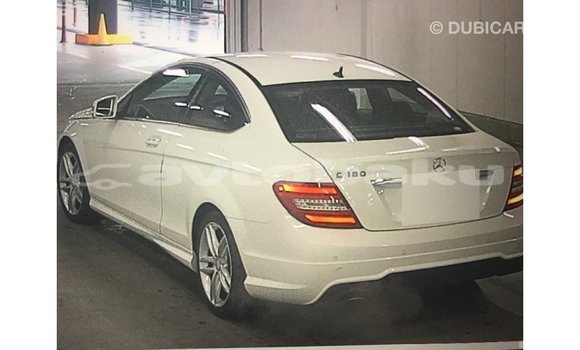 Buy Import Mercedes-Benz 190 White Car in Import - Dubai in Abseron Buy Import Mercedes-Benz 190 White Car in Import - Dubai in Abseron