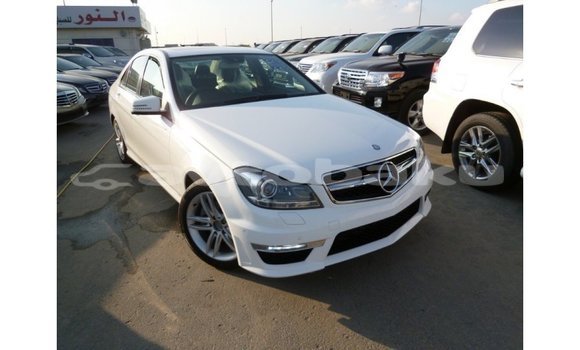 Buy Import Mercedes-Benz 200 White Car in Import - Dubai in Abseron Buy Import Mercedes-Benz 200 White Car in Import - Dubai in Abseron