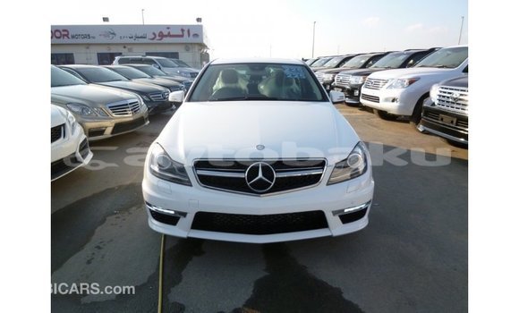 Buy Import Mercedes-Benz 200 White Car in Import - Dubai in Abseron Buy Import Mercedes-Benz 200 White Car in Import - Dubai in Abseron