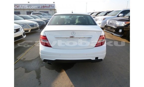 Buy Import Mercedes-Benz 200 White Car in Import - Dubai in Abseron Buy Import Mercedes-Benz 200 White Car in Import - Dubai in Abseron