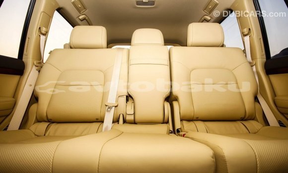 Buy Import Toyota Land Cruiser White Car in Import - Dubai in Abseron Buy Import Toyota Land Cruiser White Car in Import - Dubai in Abseron