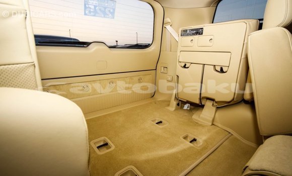 Buy Import Toyota Land Cruiser White Car in Import - Dubai in Abseron Buy Import Toyota Land Cruiser White Car in Import - Dubai in Abseron