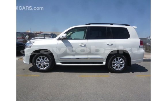 Buy Import Toyota Land Cruiser White Car in Import - Dubai in Abseron Buy Import Toyota Land Cruiser White Car in Import - Dubai in Abseron