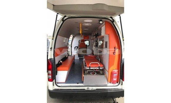 Buy Import Toyota Hiace White Car in Import - Dubai in Abseron Buy Import Toyota Hiace White Car in Import - Dubai in Abseron