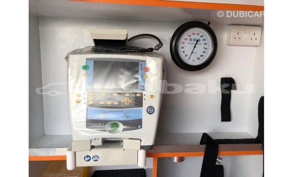 Buy Import Toyota Hiace White Car in Import - Dubai in Abseron Buy Import Toyota Hiace White Car in Import - Dubai in Abseron