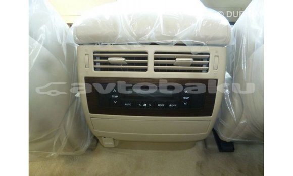 Buy Import Toyota Land Cruiser White Car in Import - Dubai in Abseron Buy Import Toyota Land Cruiser White Car in Import - Dubai in Abseron