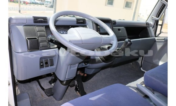 Buy Import Mitsubishi Carisma White Car in Import - Dubai in Abseron