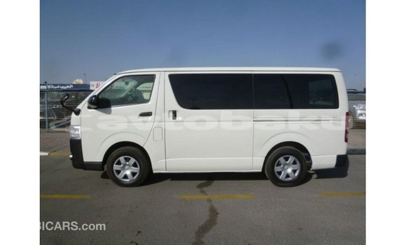 Buy Import Toyota Hiace White Car in Import - Dubai in Abseron Buy Import Toyota Hiace White Car in Import - Dubai in Abseron