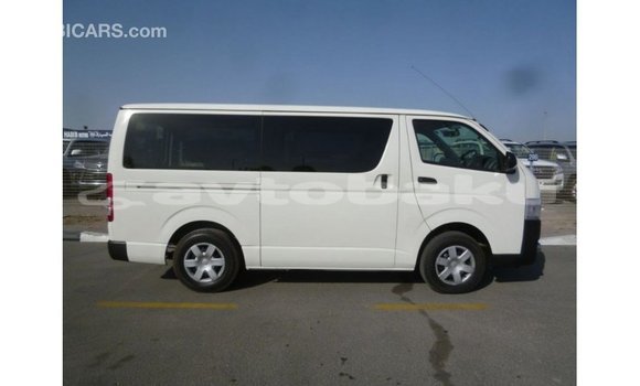 Buy Import Toyota Hiace White Car in Import - Dubai in Abseron Buy Import Toyota Hiace White Car in Import - Dubai in Abseron