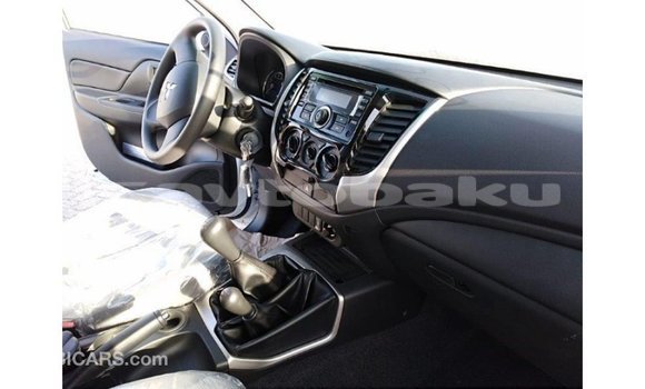 Buy Import Mitsubishi L200 White Car in Import - Dubai in Abseron Buy Import Mitsubishi L200 White Car in Import - Dubai in Abseron