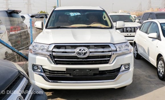 Buy Import Toyota Land Cruiser White Car in Import - Dubai in Abseron Buy Import Toyota Land Cruiser White Car in Import - Dubai in Abseron