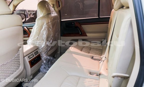 Buy Import Toyota Land Cruiser White Car in Import - Dubai in Abseron Buy Import Toyota Land Cruiser White Car in Import - Dubai in Abseron