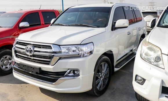Buy Import Toyota Land Cruiser White Car in Import - Dubai in Abseron Buy Import Toyota Land Cruiser White Car in Import - Dubai in Abseron