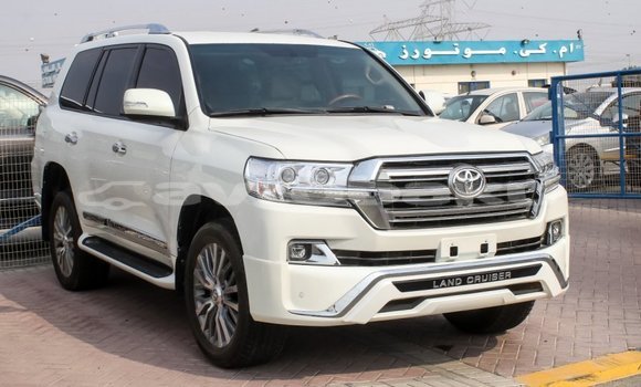 Buy Import Toyota Land Cruiser White Car in Import - Dubai in Abseron Buy Import Toyota Land Cruiser White Car in Import - Dubai in Abseron