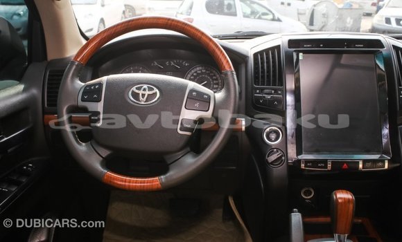 Buy Import Toyota Land Cruiser White Car in Import - Dubai in Abseron Buy Import Toyota Land Cruiser White Car in Import - Dubai in Abseron