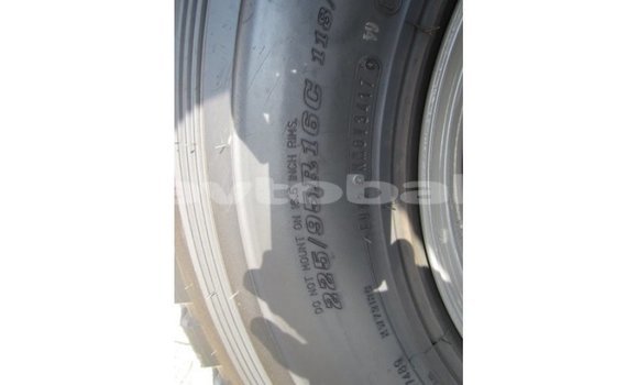 Buy Import Toyota Land Cruiser White Car in Import - Dubai in Abseron Buy Import Toyota Land Cruiser White Car in Import - Dubai in Abseron