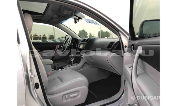 Buy Import Toyota Highlander Other Car in Import - Dubai in Abseron Buy Import Toyota Highlander Other Car in Import - Dubai in Abseron