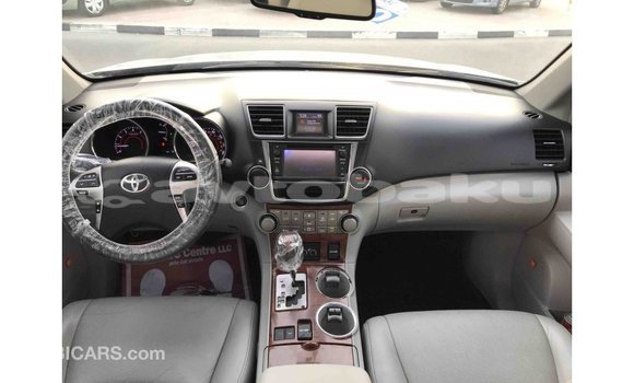 Buy Import Toyota Highlander Other Car in Import - Dubai in Abseron Buy Import Toyota Highlander Other Car in Import - Dubai in Abseron