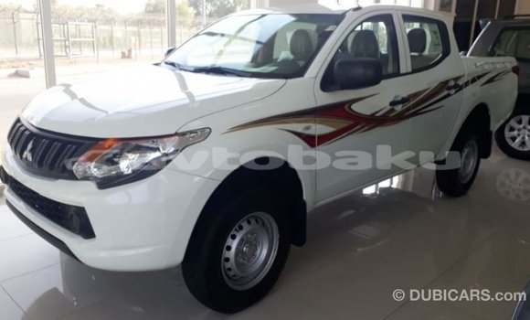 Buy Import Mitsubishi L200 White Car in Import - Dubai in Abseron
