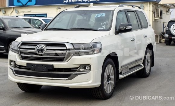Buy Import Toyota Land Cruiser White Car in Import - Dubai in Abseron Buy Import Toyota Land Cruiser White Car in Import - Dubai in Abseron