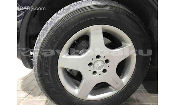 Buy Import Mercedes-Benz 190 (W201) Blue Car in Import - Dubai in Abseron