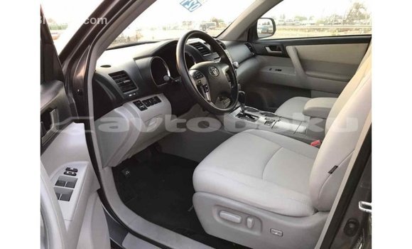 Buy Import Toyota Highlander Other Car in Import - Dubai in Abseron Buy Import Toyota Highlander Other Car in Import - Dubai in Abseron