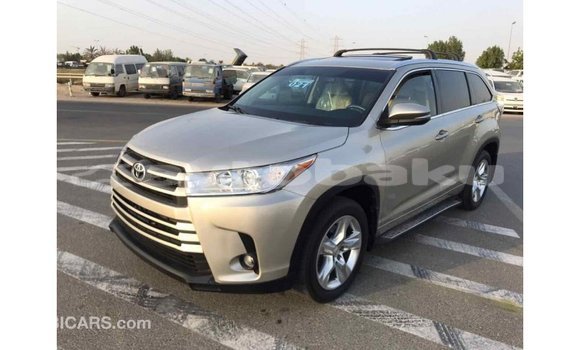 Buy Import Toyota Highlander Beige Car in Import - Dubai in Abseron Buy Import Toyota Highlander Beige Car in Import - Dubai in Abseron