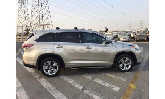 Buy Import Toyota Highlander Beige Car in Import - Dubai in Abseron Buy Import Toyota Highlander Beige Car in Import - Dubai in Abseron