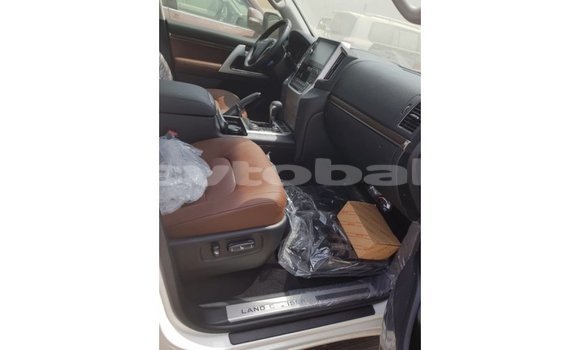 Buy Import Toyota Land Cruiser Brown Car in Import - Dubai in Abseron Buy Import Toyota Land Cruiser Brown Car in Import - Dubai in Abseron