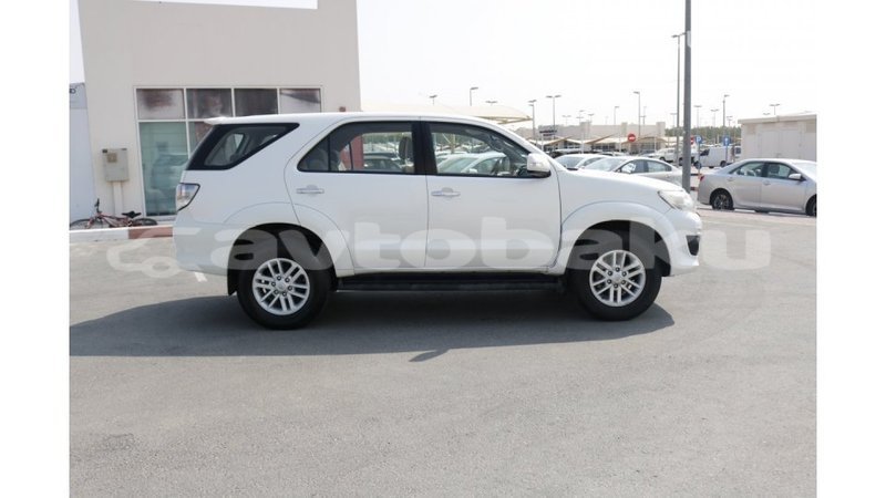 Big with watermark toyota fortuner abseron import dubai 1279