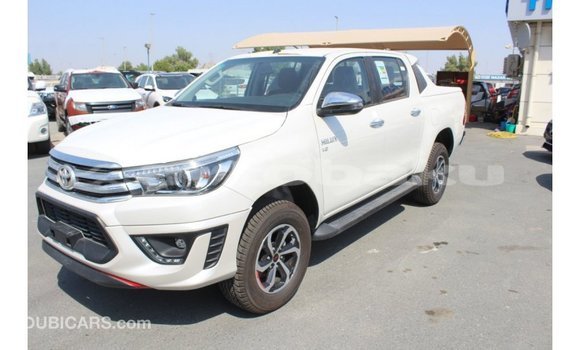 Buy Import Toyota Hilux White Car in Import - Dubai in Abseron Buy Import Toyota Hilux White Car in Import - Dubai in Abseron