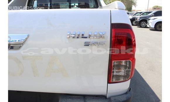 Buy Import Toyota Hilux White Car in Import - Dubai in Abseron Buy Import Toyota Hilux White Car in Import - Dubai in Abseron