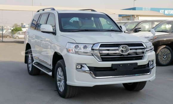 Buy Import Toyota Land Cruiser White Car in Import - Dubai in Abseron Buy Import Toyota Land Cruiser White Car in Import - Dubai in Abseron