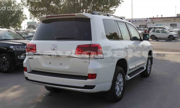 Buy Import Toyota Land Cruiser White Car in Import - Dubai in Abseron Buy Import Toyota Land Cruiser White Car in Import - Dubai in Abseron