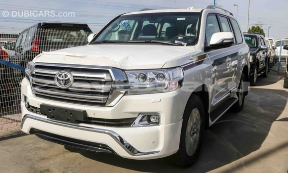 Buy Import Toyota Land Cruiser White Car in Import - Dubai in Abseron Buy Import Toyota Land Cruiser White Car in Import - Dubai in Abseron