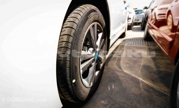 Buy Import Hyundai Elantra White Car in Import - Dubai in Abseron Buy Import Hyundai Elantra White Car in Import - Dubai in Abseron