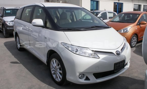 Buy Import Toyota Previa White Car in Import - Dubai in Abseron Buy Import Toyota Previa White Car in Import - Dubai in Abseron