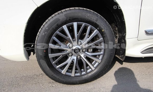 Buy Import Toyota Land Cruiser White Car in Import - Dubai in Abseron Buy Import Toyota Land Cruiser White Car in Import - Dubai in Abseron