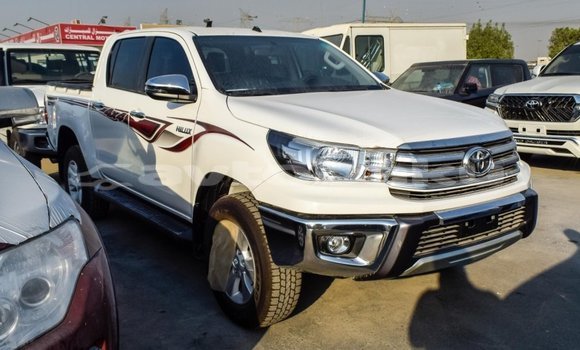 Buy Import Toyota Hilux White Car in Import - Dubai in Abseron Buy Import Toyota Hilux White Car in Import - Dubai in Abseron