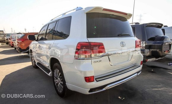 Buy Import Toyota Land Cruiser White Car in Import - Dubai in Abseron Buy Import Toyota Land Cruiser White Car in Import - Dubai in Abseron