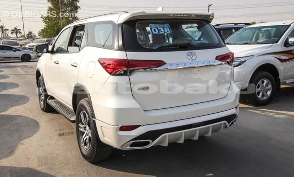 Buy Import Toyota Fortuner White Car in Import - Dubai in Abseron Buy Import Toyota Fortuner White Car in Import - Dubai in Abseron