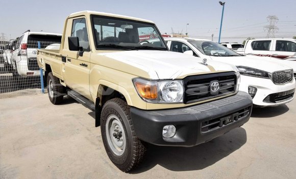 Buy Import Toyota Land Cruiser Beige Car in Import - Dubai in Abseron Buy Import Toyota Land Cruiser Beige Car in Import - Dubai in Abseron