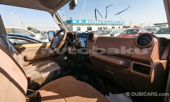 Buy Import Toyota Land Cruiser Beige Car in Import - Dubai in Abseron Buy Import Toyota Land Cruiser Beige Car in Import - Dubai in Abseron