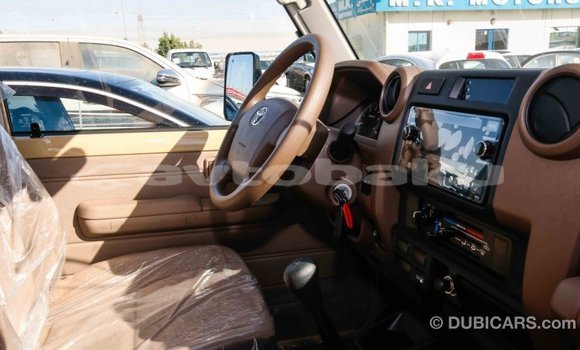 Buy Import Toyota Land Cruiser Beige Car in Import - Dubai in Abseron Buy Import Toyota Land Cruiser Beige Car in Import - Dubai in Abseron