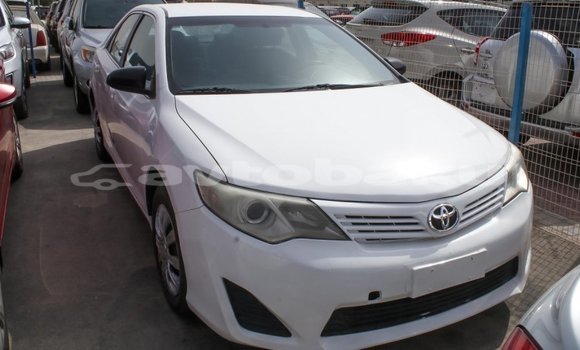 Buy Import Toyota Camry White Car in Import - Dubai in Abseron Buy Import Toyota Camry White Car in Import - Dubai in Abseron