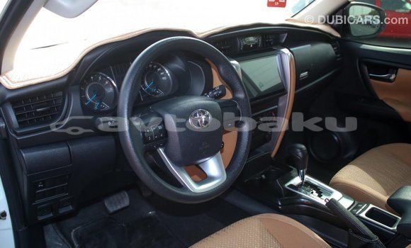 Buy Import Toyota Fortuner White Car in Import - Dubai in Abseron Buy Import Toyota Fortuner White Car in Import - Dubai in Abseron