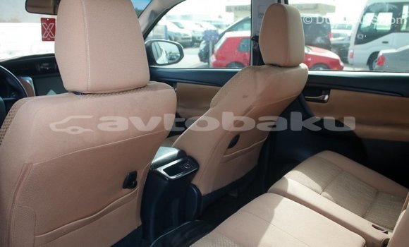 Buy Import Toyota Fortuner White Car in Import - Dubai in Abseron Buy Import Toyota Fortuner White Car in Import - Dubai in Abseron