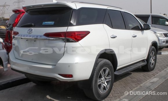 Buy Import Toyota Fortuner White Car in Import - Dubai in Abseron Buy Import Toyota Fortuner White Car in Import - Dubai in Abseron